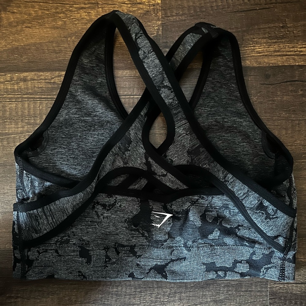 Gymshark Adapt Women’s Camo Print Sports Bra